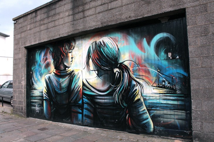 Alice Pasquini painting