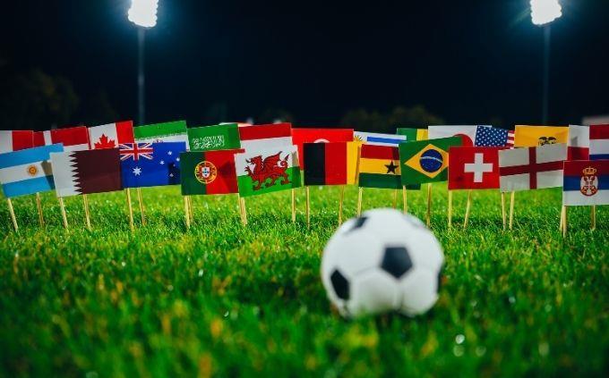 Easy to hard trivia: football and country flags