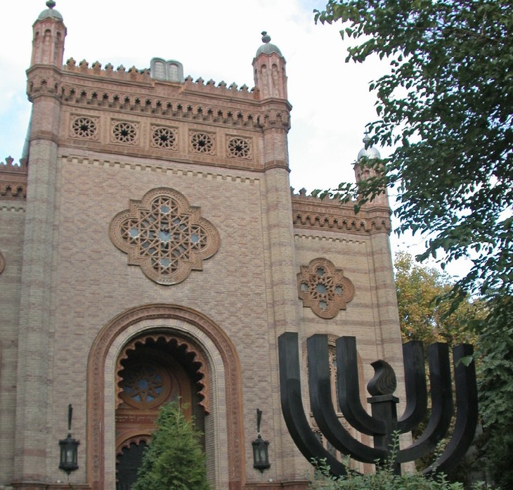 Attractions in Bucharest: The Choral Temple of Bucharest