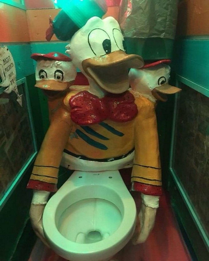 Bizarre Toilets: A children's toilet stall with Donald Duck