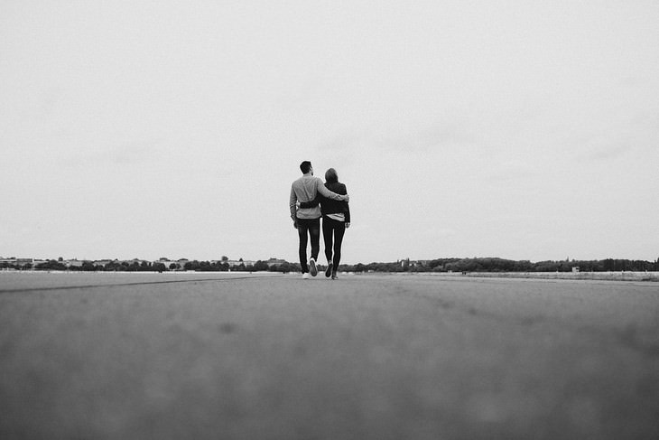 How to resolve arguments? Couple walking down a long path