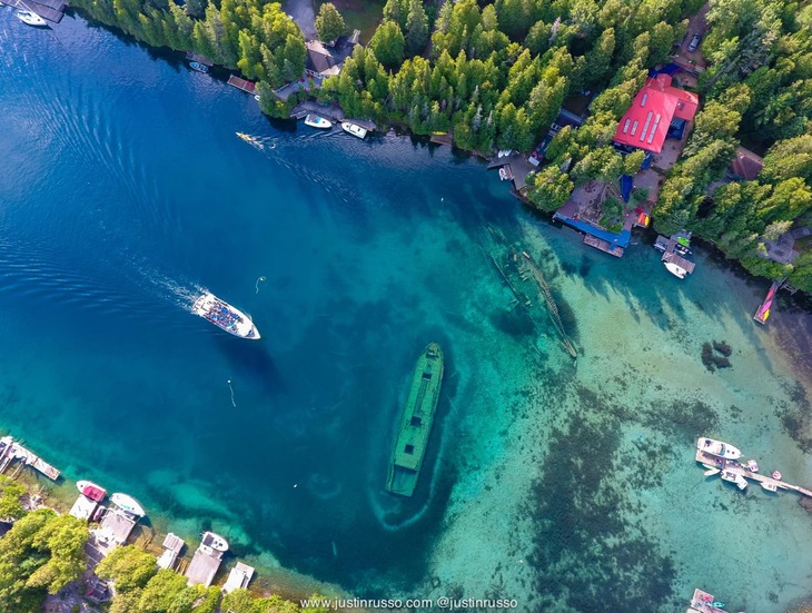 Beautiful Shipwrecks 