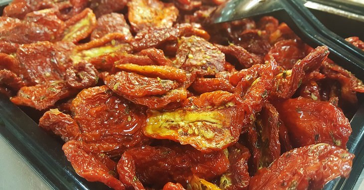 Sun-dried tomatoes