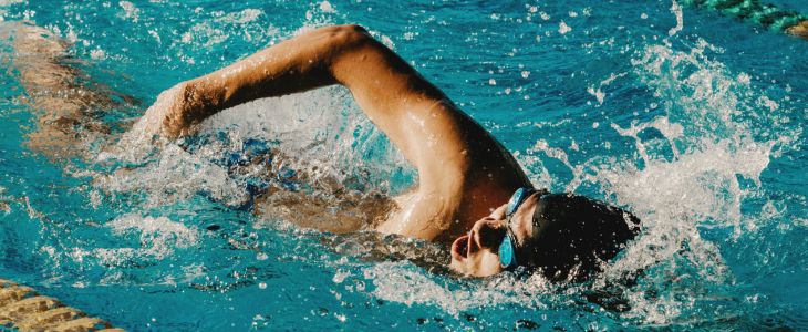 How to stay in shape when you don't like to exercise: Man swimming