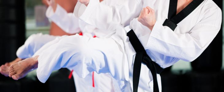 How to stay in shape when you don't like to exercise: People doing karate