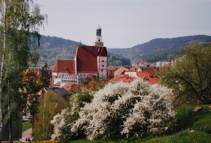 Picturesque towns in the Czech Republic: Prachatice through the trees