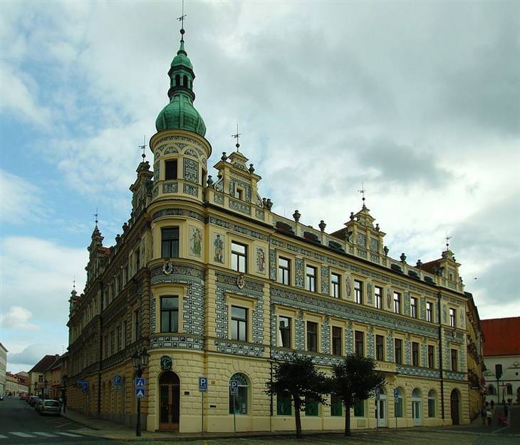 Picturesque towns in the Czech Republic: A decorated building in Písek