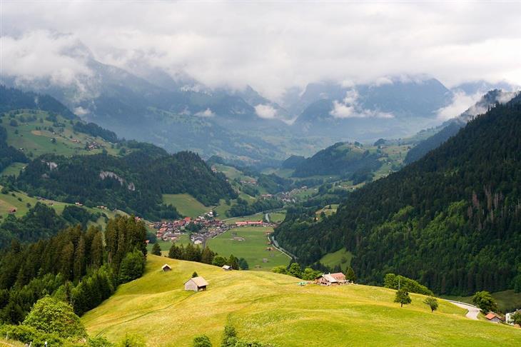 The most beautiful areas in Switzerland: Jura Mountains