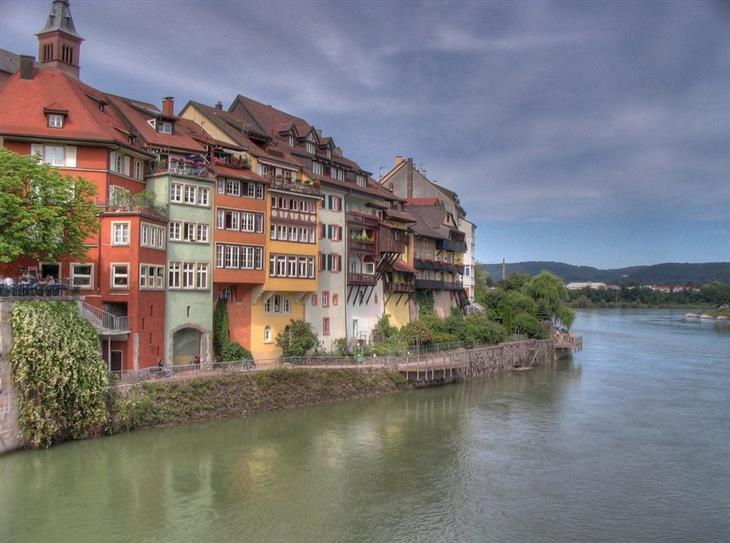 The most beautiful areas in Switzerland: Swiss town by a river