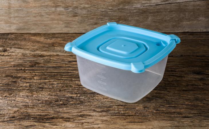 Signs You Need New Food Storage Containers