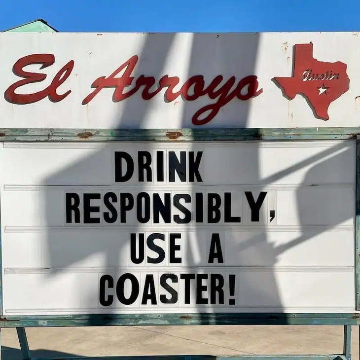 Funny Restaurant Signs 