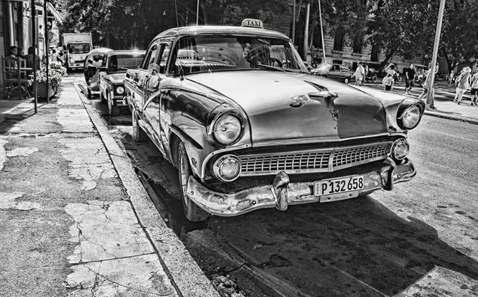 Inner strength test: old car in black and white