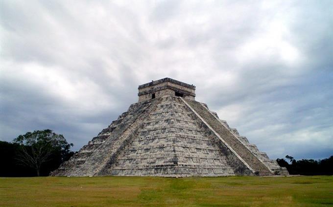General knowledge test: Maya pyramid