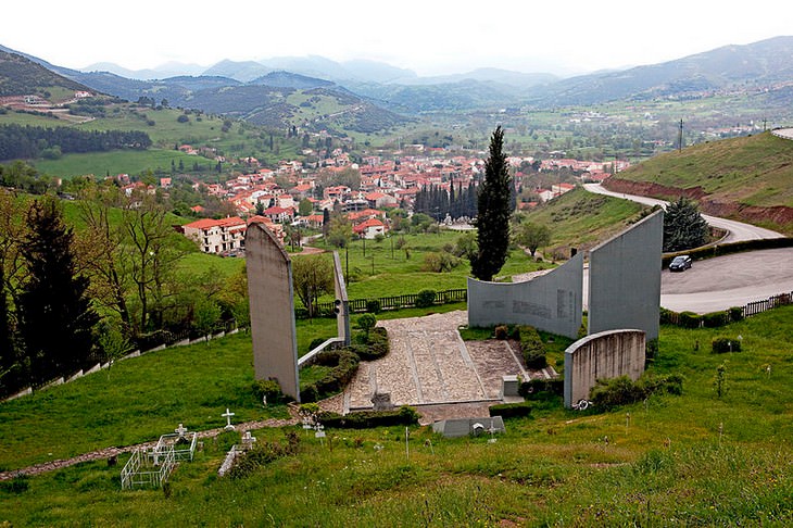 10 Picturesque Towns and Villages in Mainland Greece: View of Kalavryta, Achaea