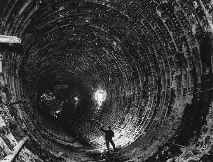 Tunnels 