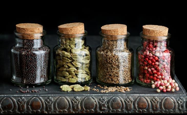 Things not to keep near the stove: Spices