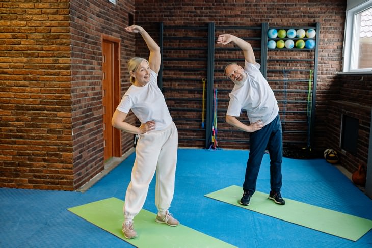 The impact of 10 minutes of physical activity on health: Man and woman exercising