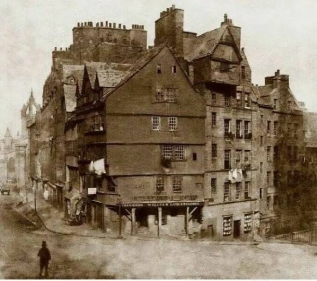 Historic photo of architecture of Past Centuries