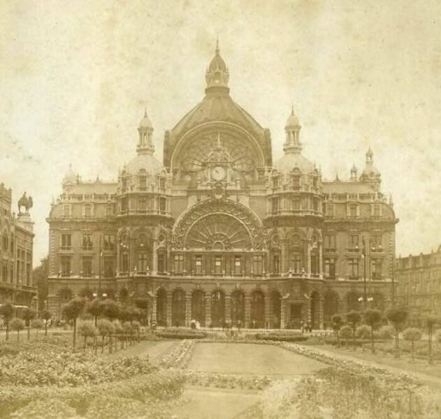 Historic photo of architecture of Past Centuries