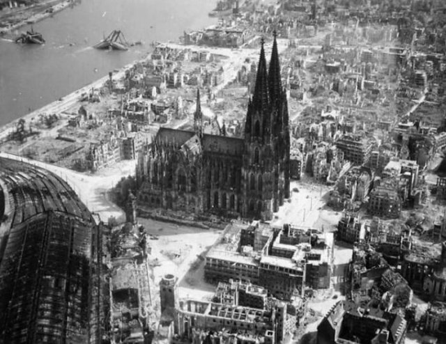 Historic photo of architecture of Past Centuries