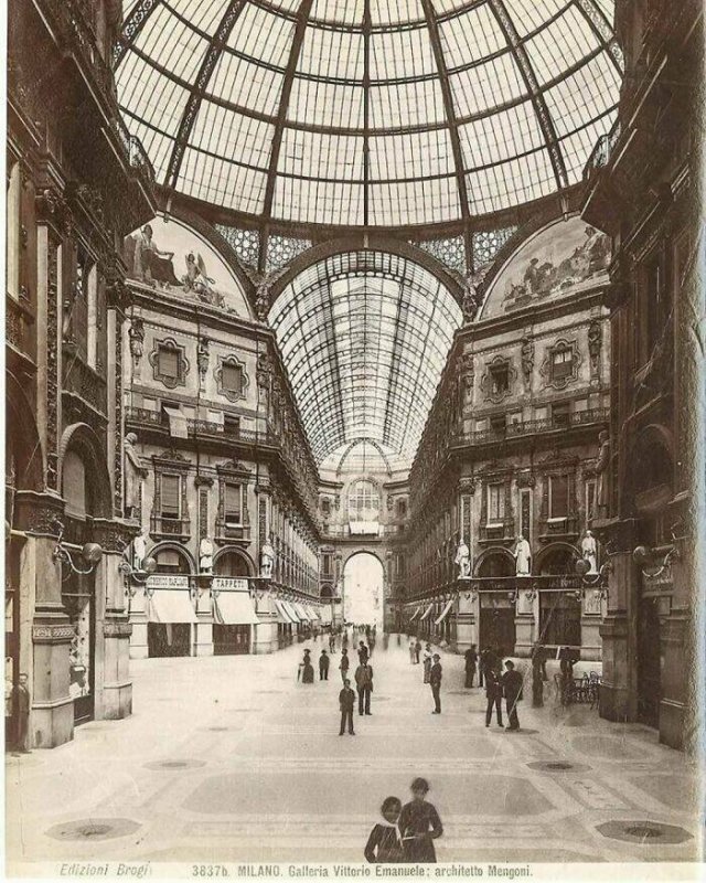 Historic photo of architecture of Past Centuries