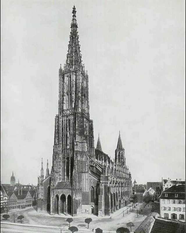 Historic photo of architecture of Past Centuries