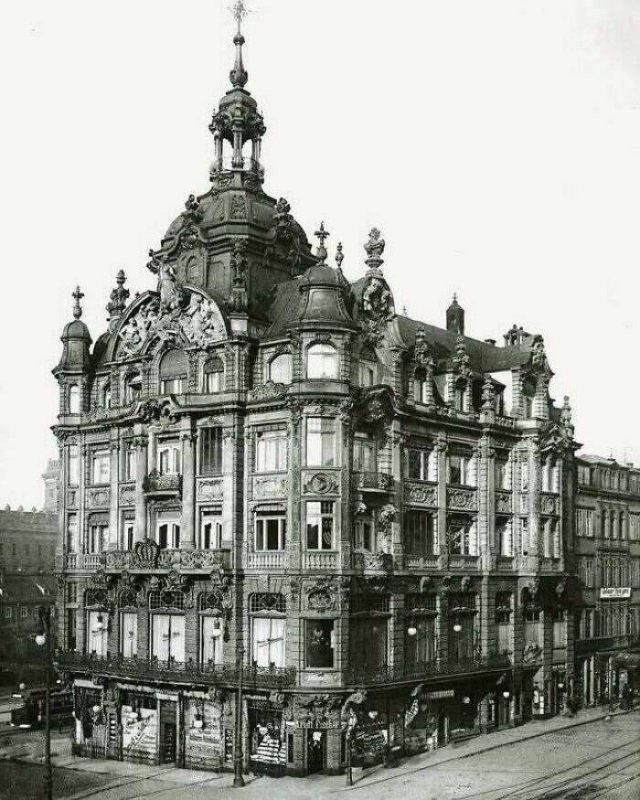 Historic photo of architecture of Past Centuries