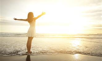 Do you fall in love quickly? Young in the sunrise light