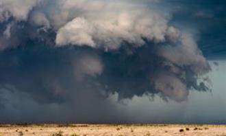 Artificial Intelligence Photo Test: Storm Cloud