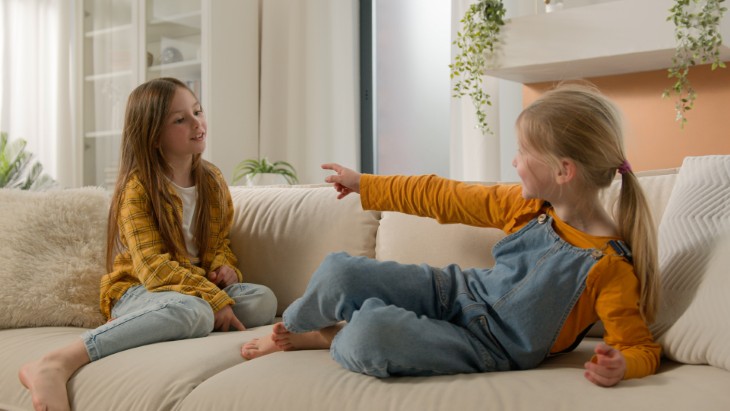 children living room or bedroom