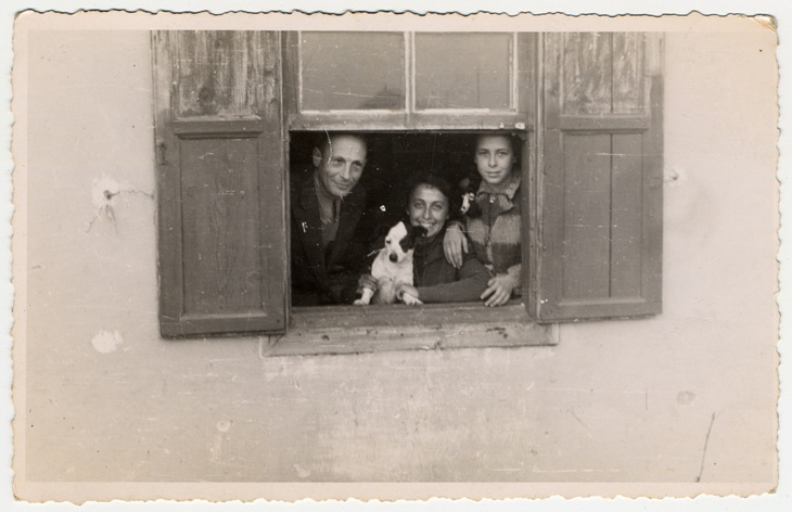The Jewish story of Albania during the Holocaust: A Jewish family in a one-room apartment in Albania