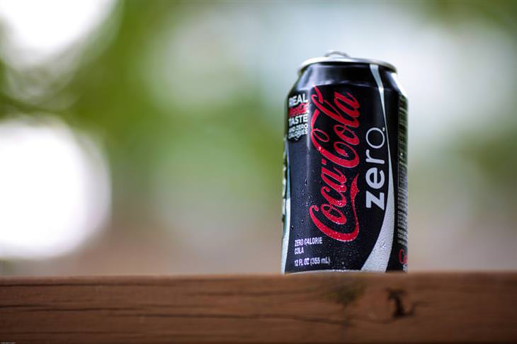 The risk of consuming aspartame: a can of diet soft drink