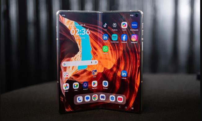 foldable phone