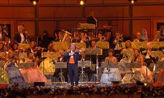 André Rieu Adds Humor to His Amusing Musical Performance