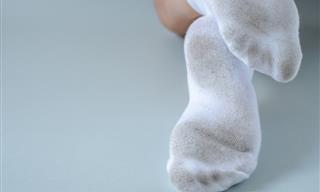 The Simplest Way to Turn Dirty Socks White Again