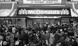 Chaotic Scenes From the First McDonald's to Open in Russia