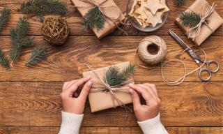 9 DIY Christmas Gifts That Your Family & Friends Will Love