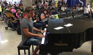 An Electrifying Piano Performance… at an Airport!