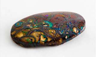 The Colorful and Beautiful Opal Stone