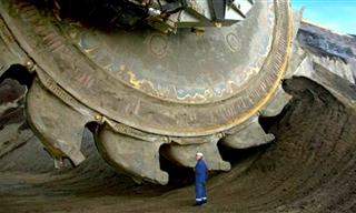 7 Monstrously Massive Machines You Won’t Believe Are Real