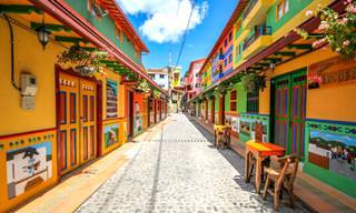 Guatapé - the World's Most Colorful Town