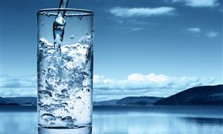 7 Health Benefits of Drinking Only Water