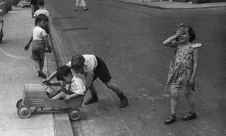 Vintage Photos - Kids Finding Fun on the Streets of London