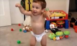 Cute Video of Dancing Babies