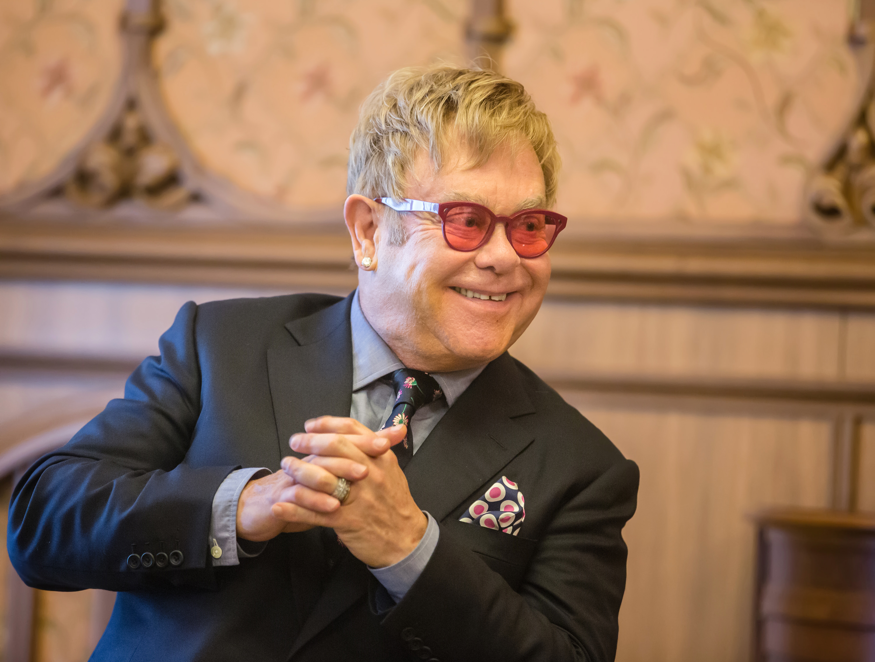 Playlist Elton John’s Most Iconic Songs