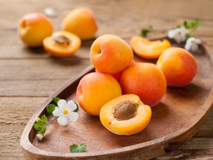 10 Health Benefits of Apricots