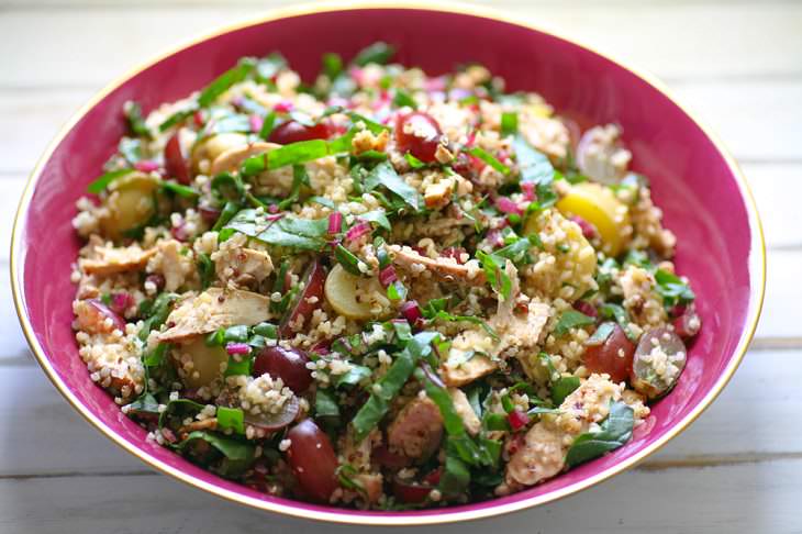 Grape and Chicken Quinoa Salad